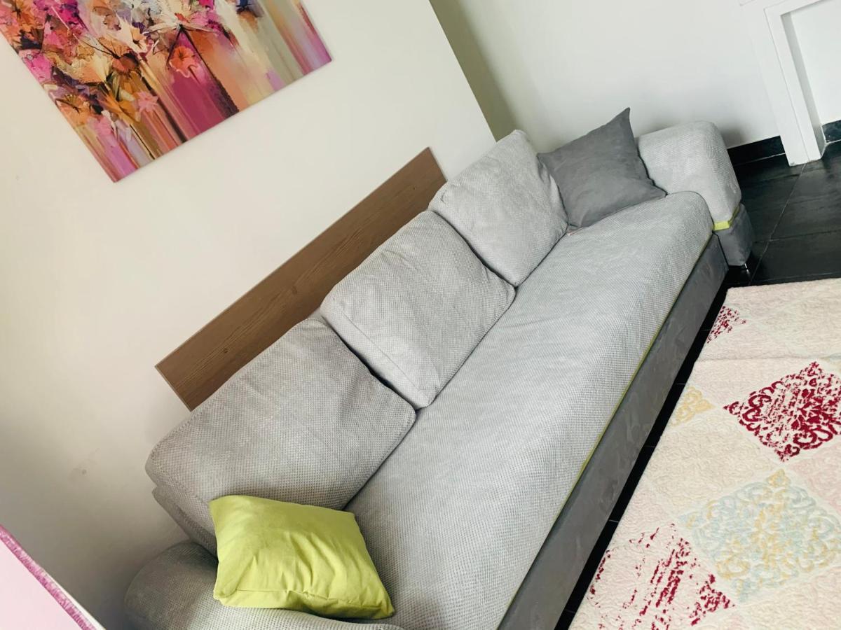 Perfect Place To Stay Self Check In-24H-Netflix-Wifi Resita Buitenkant foto