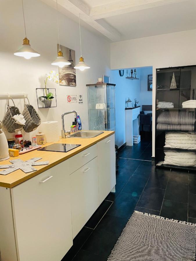 Perfect Place To Stay Self Check In-24H-Netflix-Wifi Resita Buitenkant foto