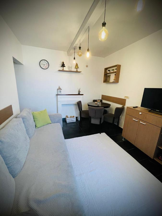 Perfect Place To Stay Self Check In-24H-Netflix-Wifi Resita Buitenkant foto