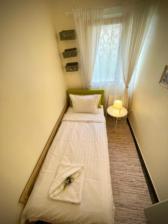 Perfect Place To Stay Self Check In-24H-Netflix-Wifi Resita Buitenkant foto